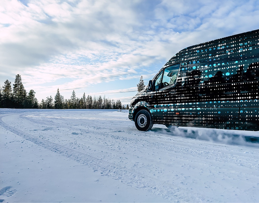 Passed the cold test: winter endurance tests for the next generation Mercedes-Benz eSprinter