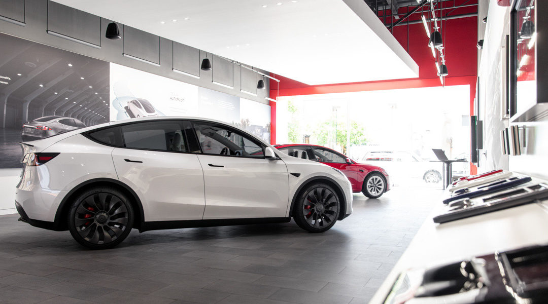 Federal government expanding its EV rebate program