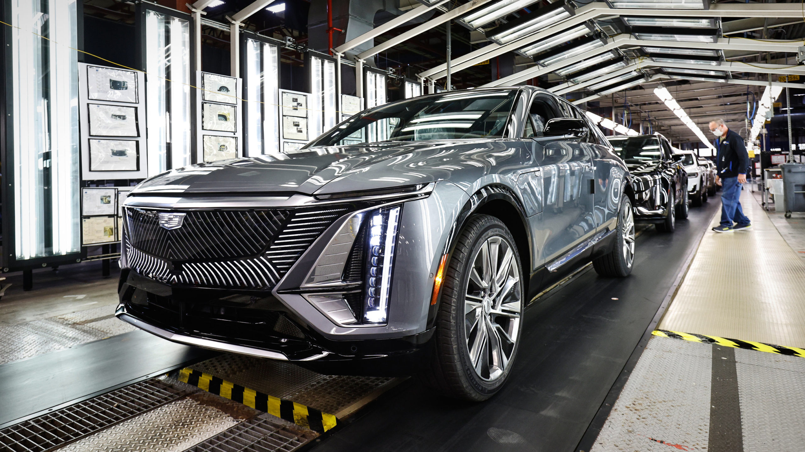 Plant employees assemble the 2023 Cadillac Lyriq. (Photo by JD Adams for General Motors)