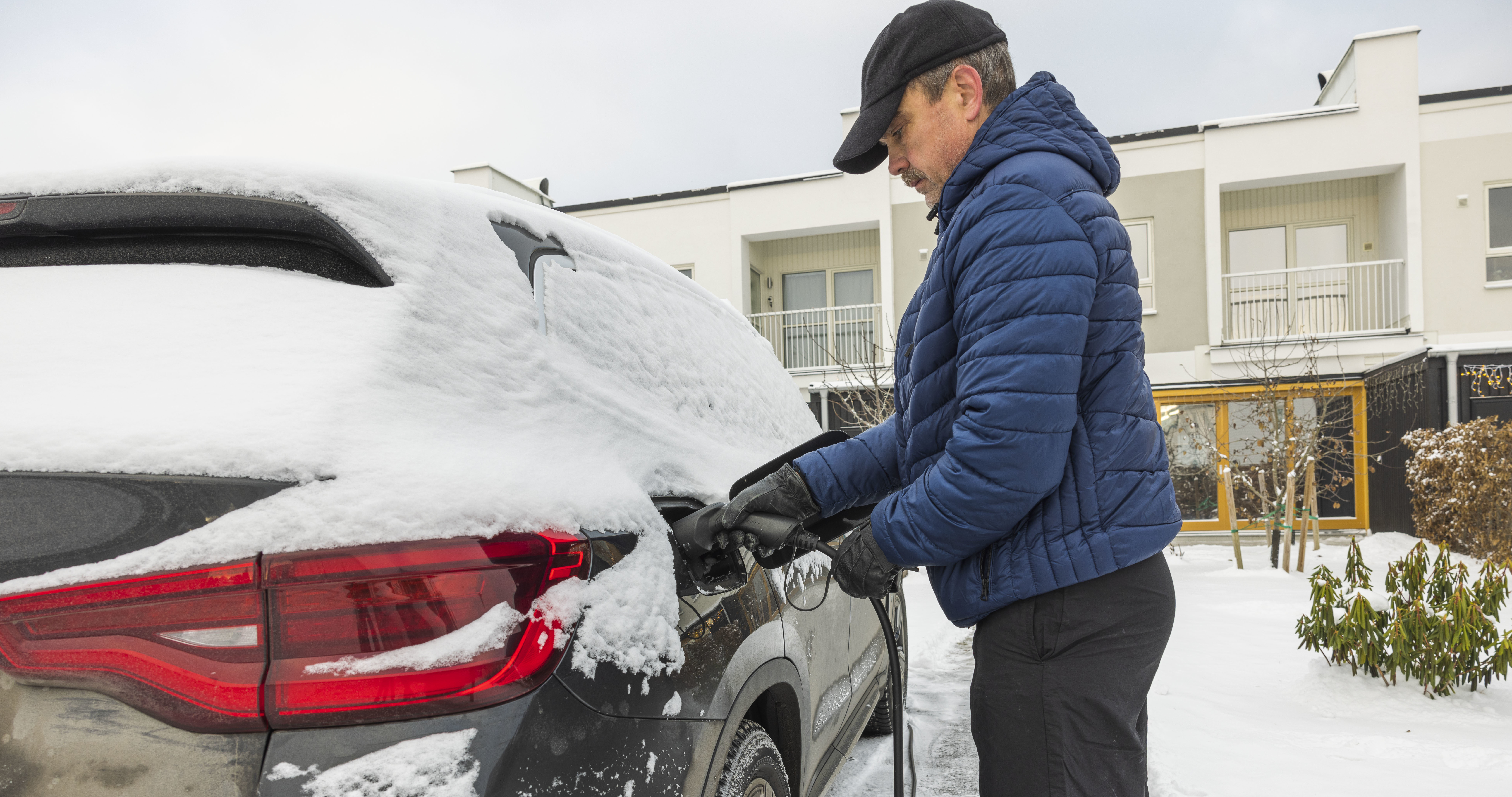 Canadian EV driver in winter