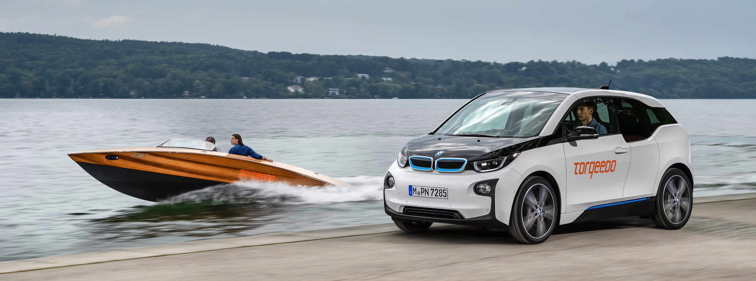 BMW 'Torqueedo' boat and the i3