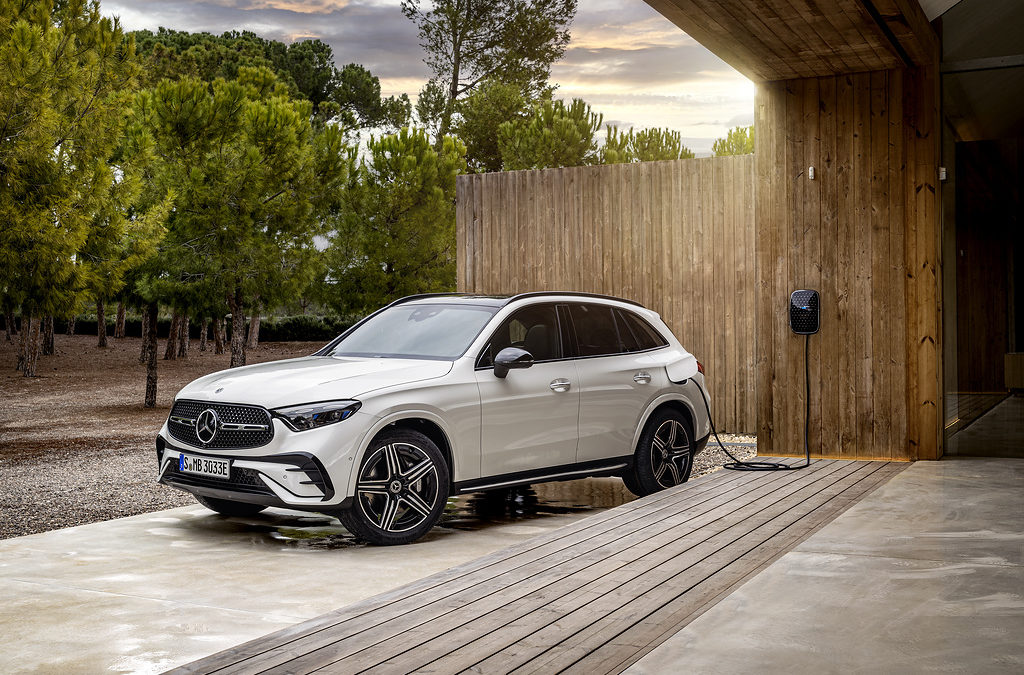 European sales open for hybrid Mercedes GLC