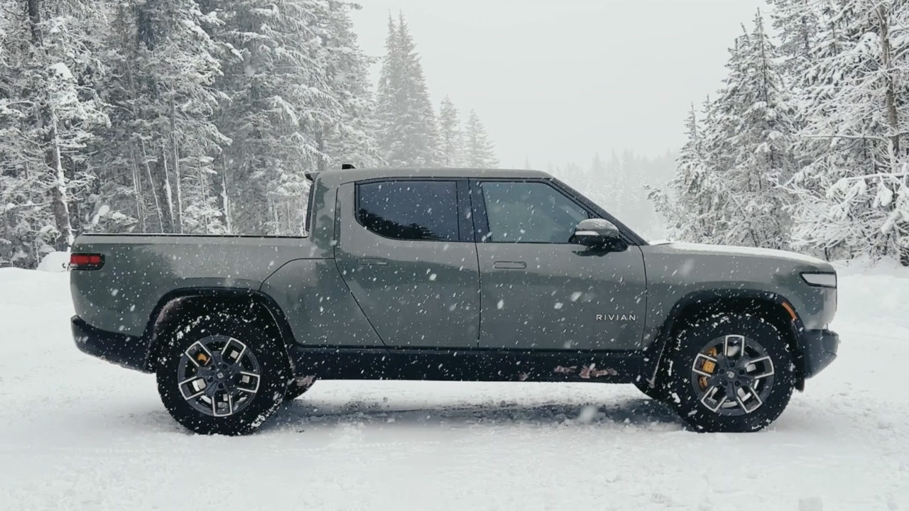 Rivian's 'Snow Mode' a gift to Canadian drivers - The Charge