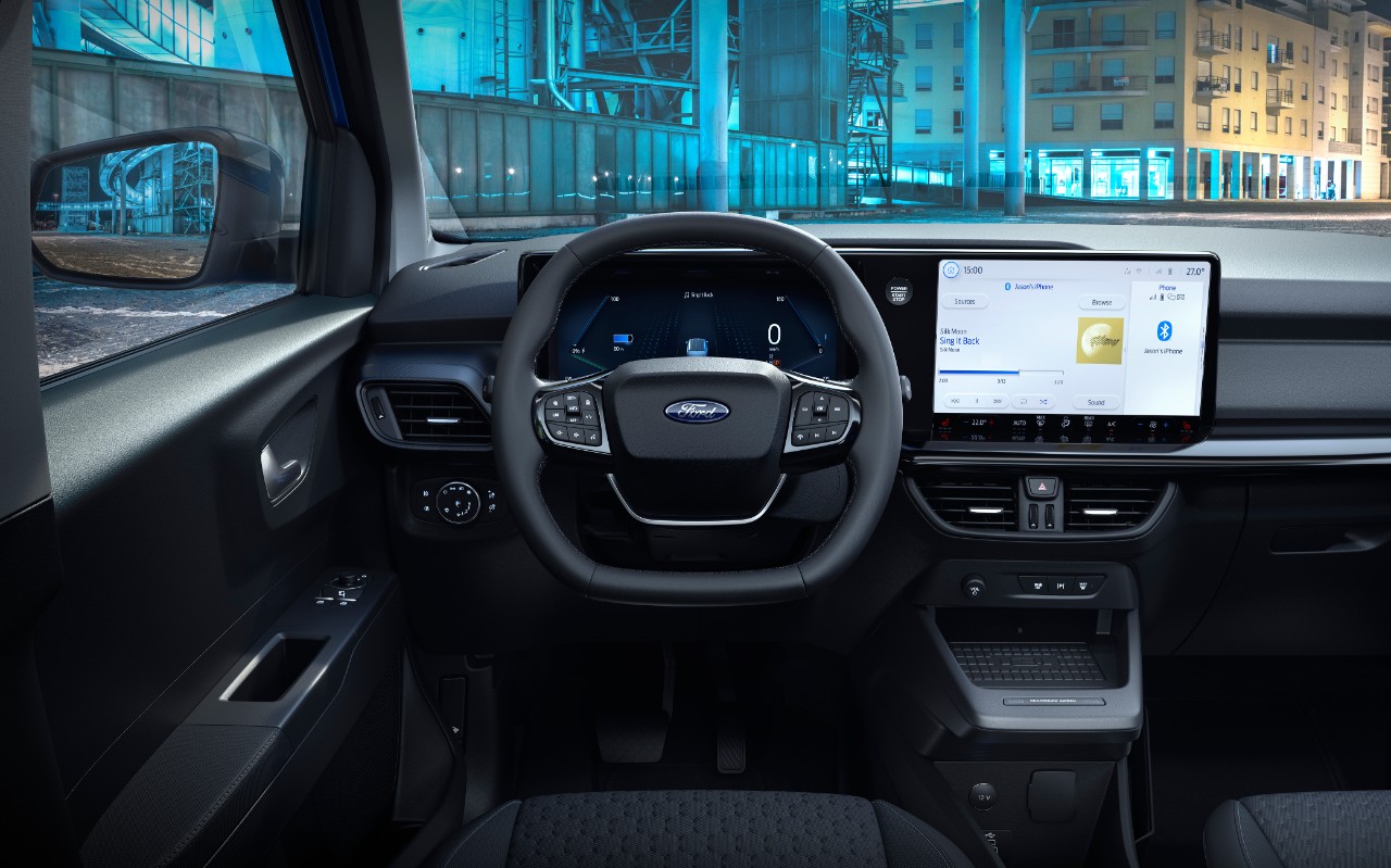 2023 Ford E-Transit Courier
