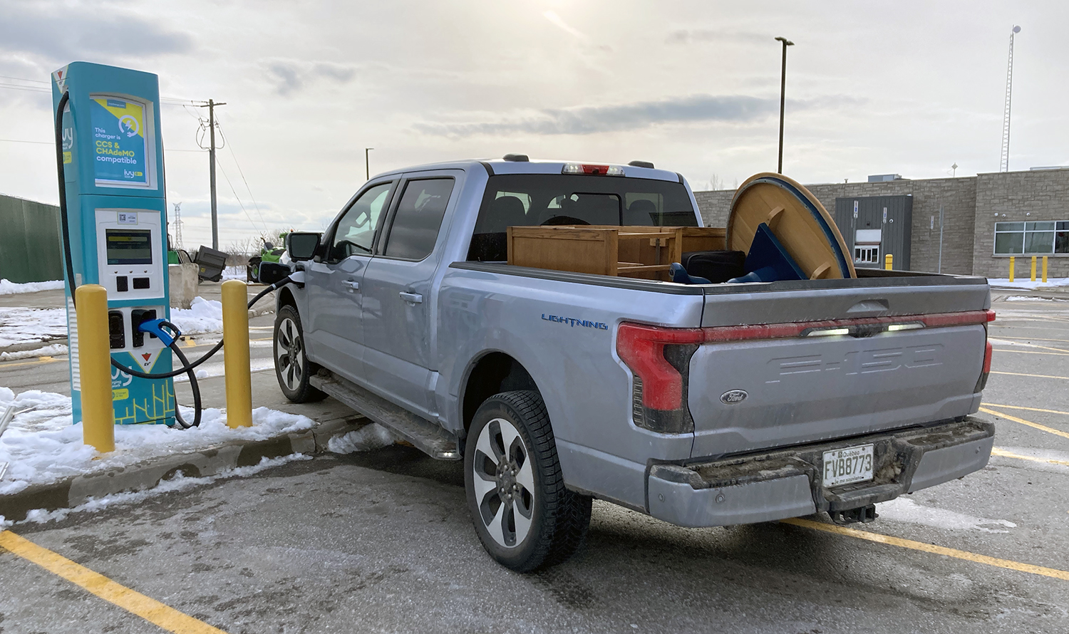 2023 Ford F-150 Lightning at the Port Hope ONroute charging station / Neil Vorano, The Charge